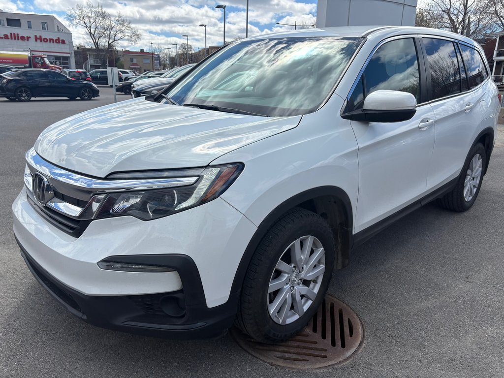 2021 Honda Pilot LX in Montréal, Quebec - 1 - w1024h768px