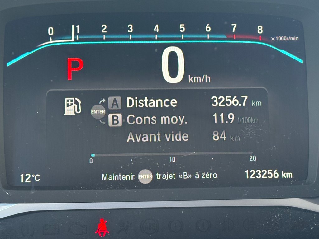 2021 Honda Pilot LX in Montréal, Quebec - 5 - w1024h768px