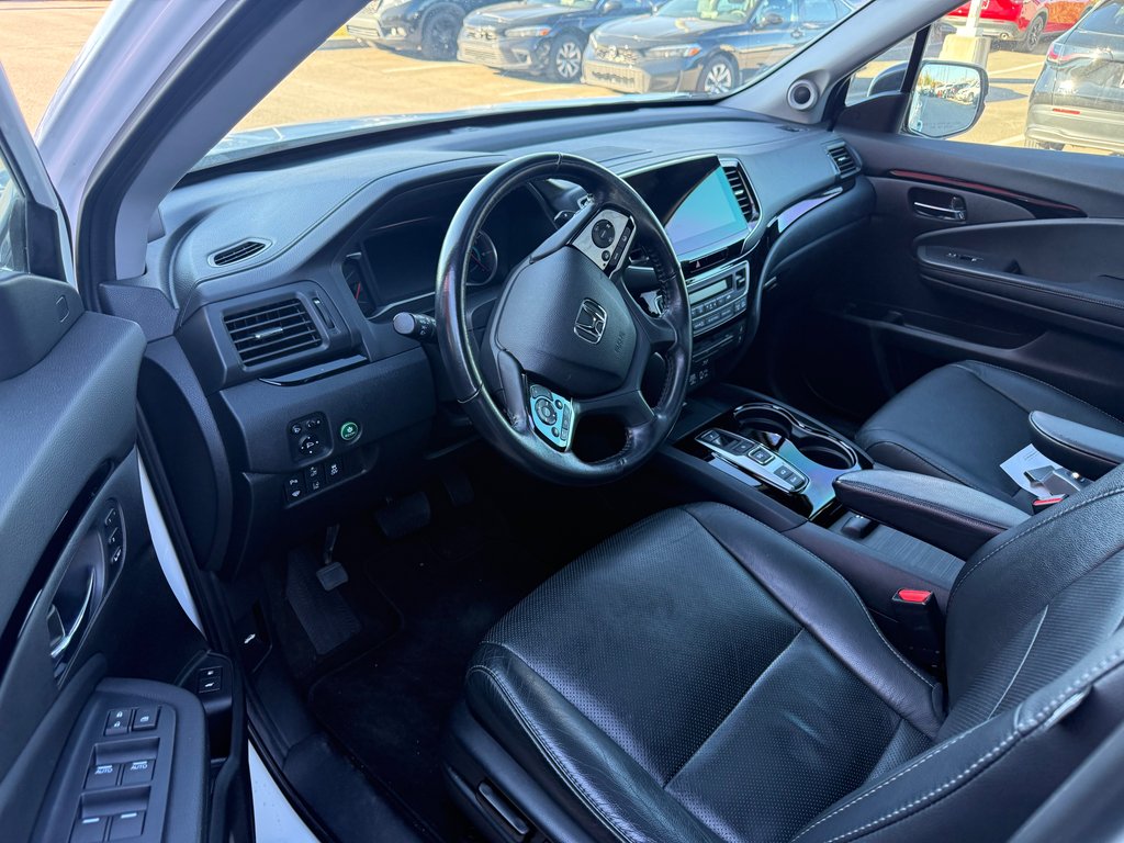 2021 Honda Pilot Touring/AWD/7 PASSAGERS in Lachenaie, Quebec - 10 - w1024h768px