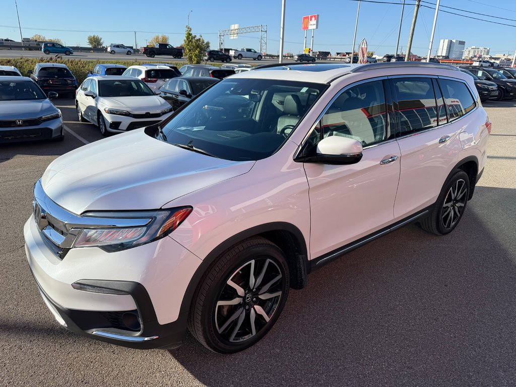 Honda Pilot TOURING/AWD/UN PROPRIÉTAIRE 2022 à Lachenaie, Québec - 1 - w1024h768px