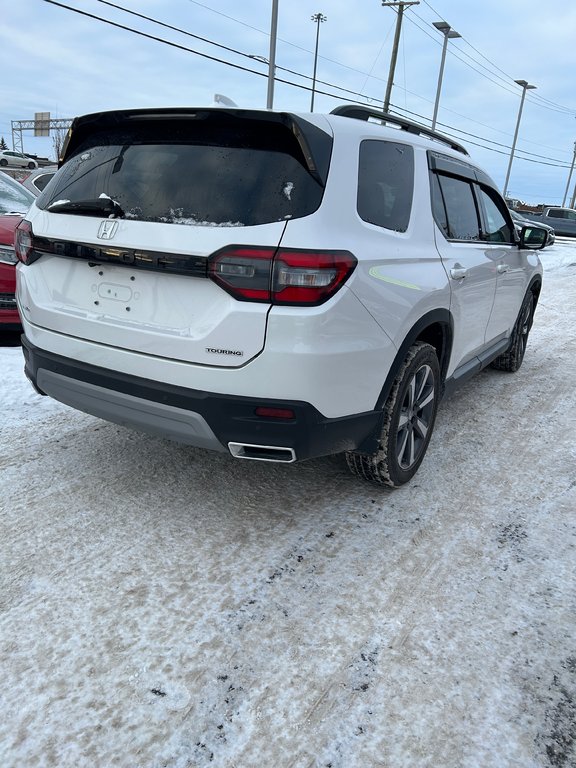 Honda Pilot Touring 2023 à Montréal, Québec - 4 - w1024h768px