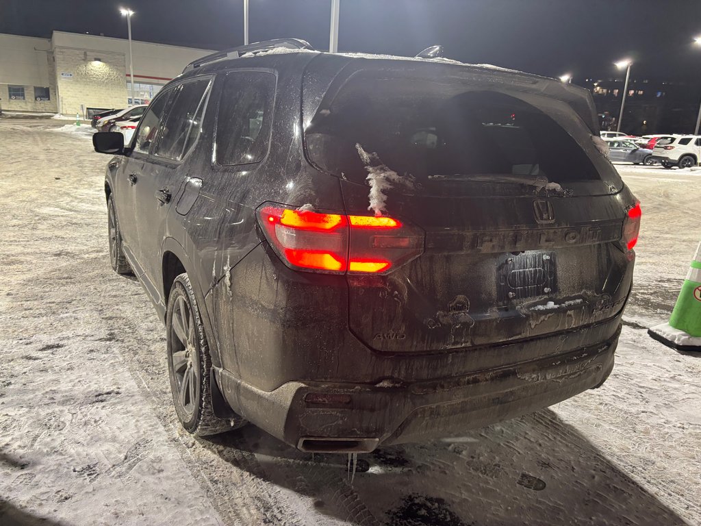 Honda Pilot Black Edition 2023 à Montréal, Québec - 4 - w1024h768px