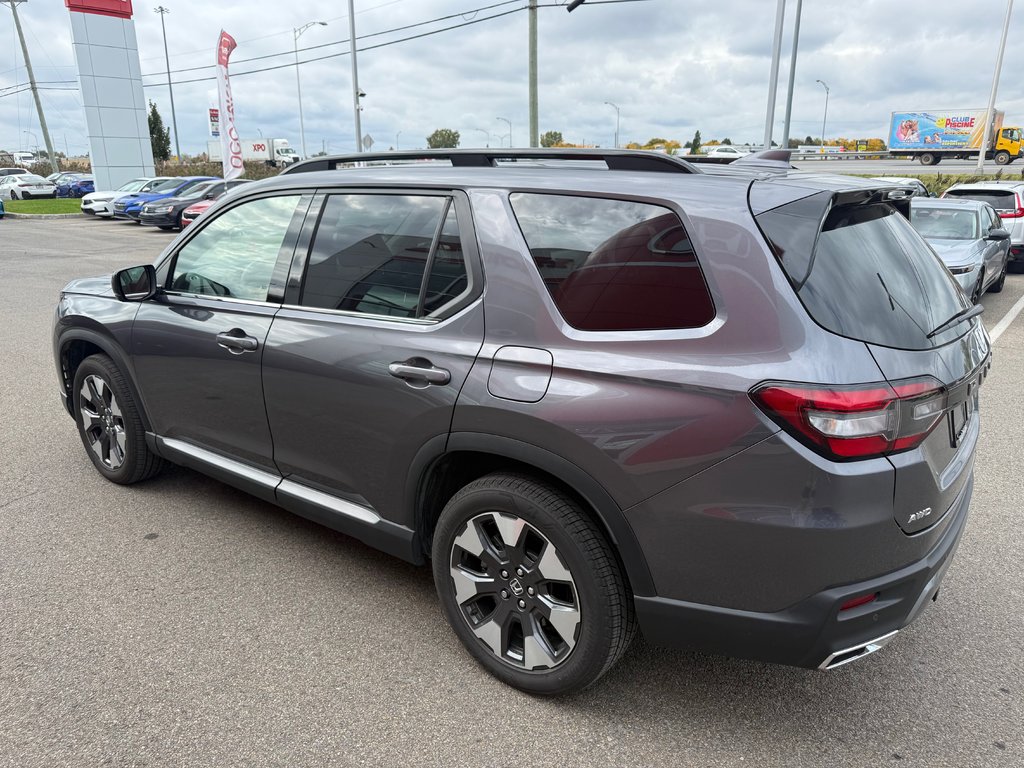 Honda Pilot Touring/AWD/JAMAIS ACCIDENTÉ 2026 à Lachenaie, Québec - 3 - w1024h768px
