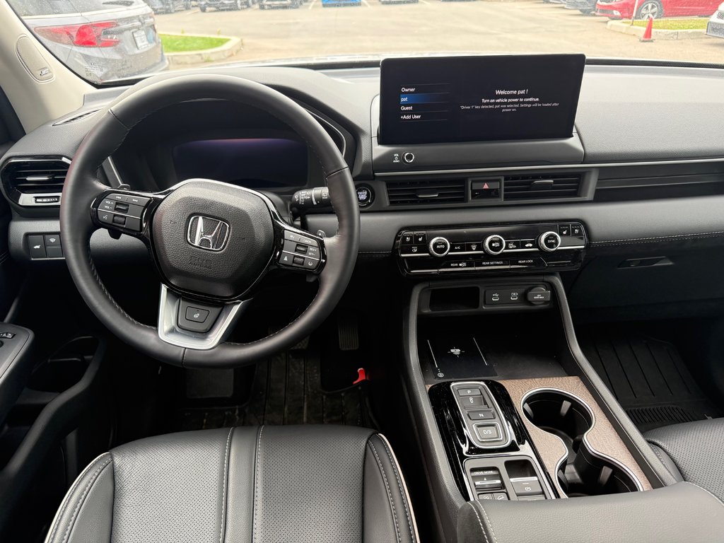 Honda Pilot Touring/AWD/JAMAIS ACCIDENTÉ 2026 à Lachenaie, Québec - 11 - w1024h768px
