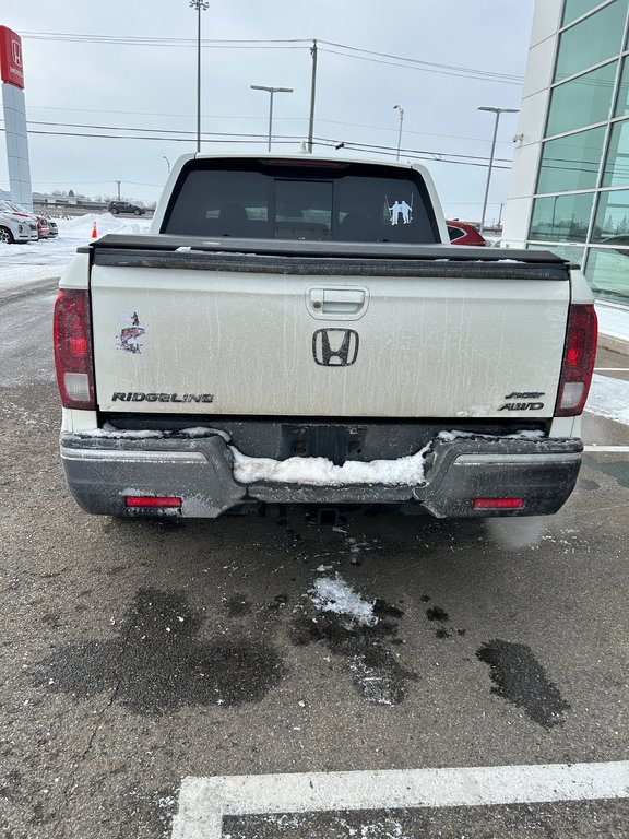 Honda Ridgeline SPORT AWD 2017 à Montréal, Québec - 6 - w1024h768px