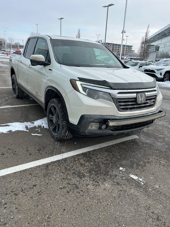 Honda Ridgeline SPORT AWD 2017 à Montréal, Québec - 3 - w1024h768px