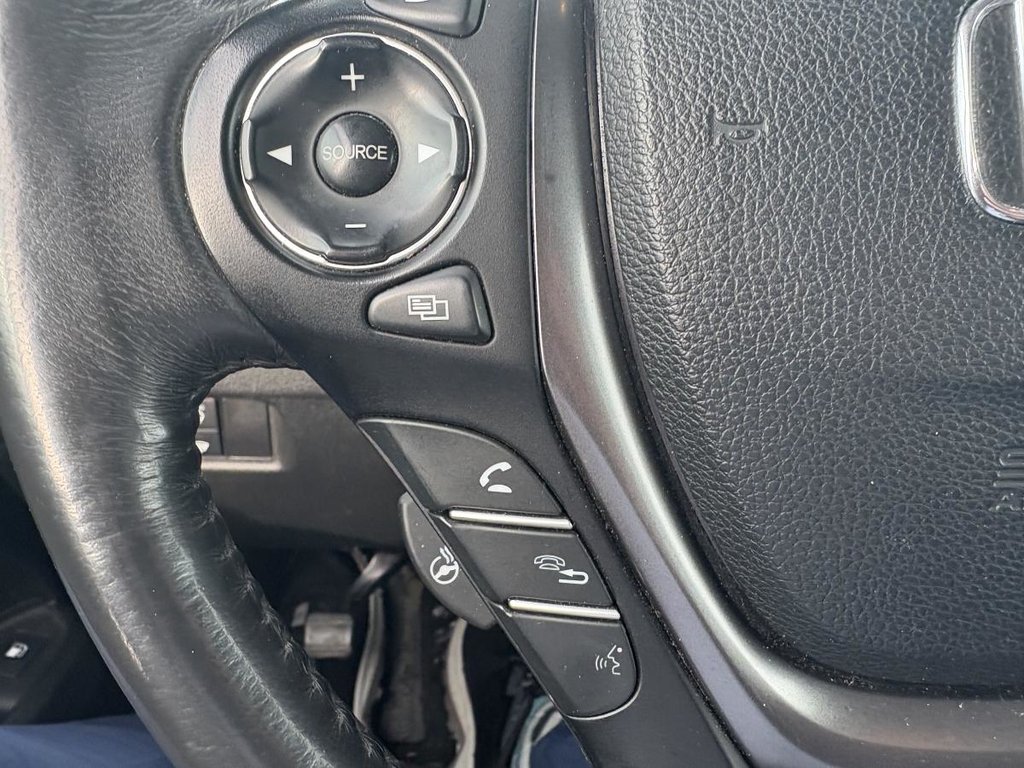2017 Honda Ridgeline EX-L CARPLAY I CUIR I TOIT OUVRANT I CAMERA I SIEGES CHAUFFANTS I DEMARREUR in , Quebec - 9 - w1024h768px
