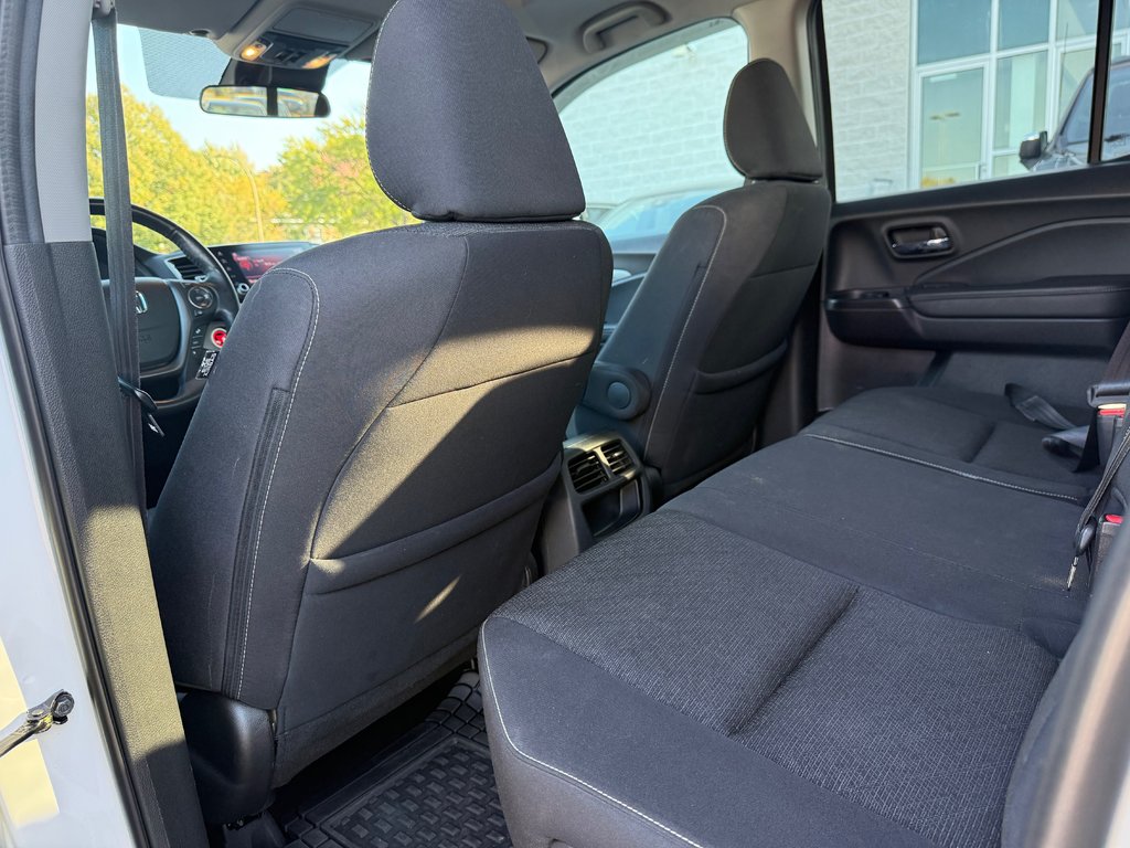 2023 Honda Ridgeline Sport in Montreal, Quebec - 13 - w1024h768px