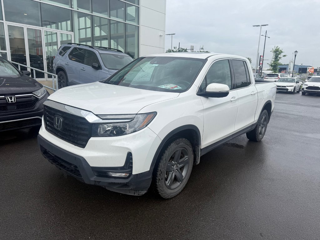 2023 Honda Ridgeline Touring in Montreal, Quebec - 1 - w1024h768px