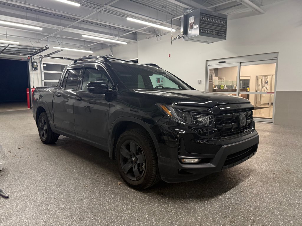 2024 Honda Ridgeline Black Edition in Montreal, Quebec - 3 - w1024h768px