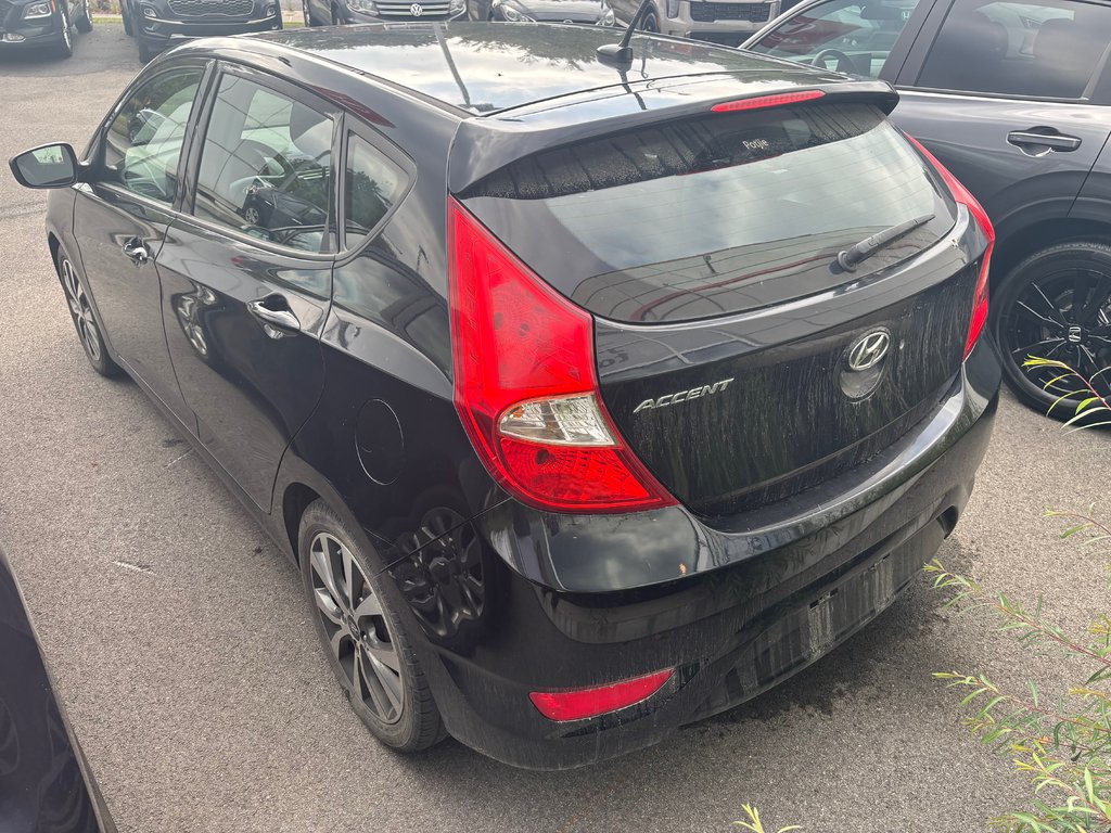 2017 Hyundai Accent SE in , Quebec - 4 - w1024h768px