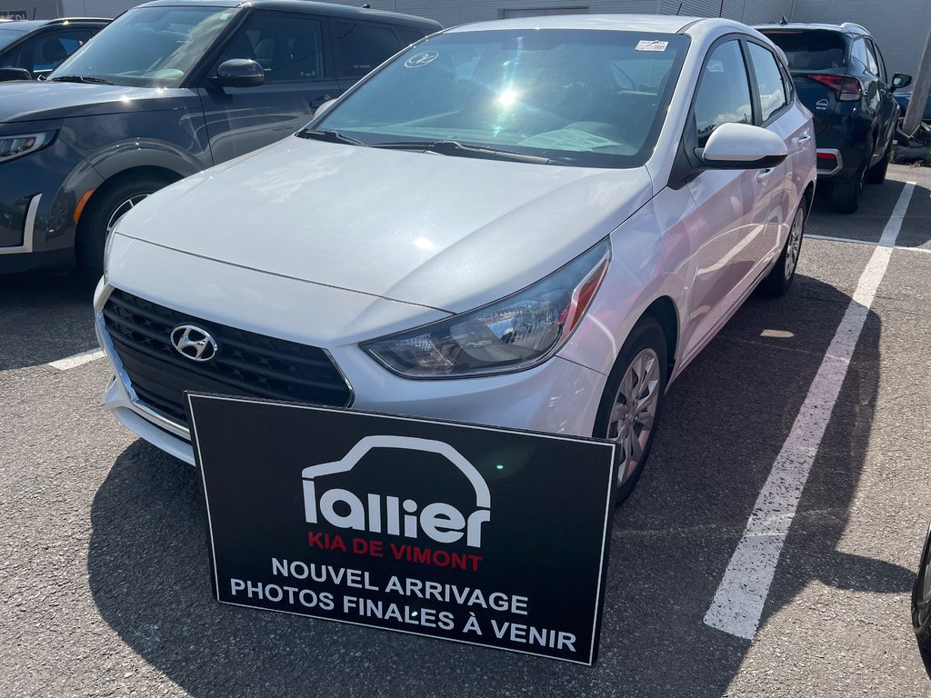 2020 Hyundai Accent Essential w/Comfort Package in , Quebec - 1 - w1024h768px