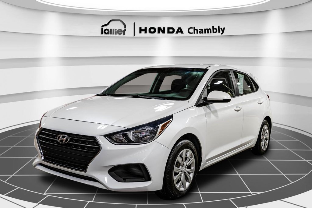 2020 Hyundai Accent Essential 5 portes IVT avec ensemble Confort in , Quebec - 3 - w1024h768px