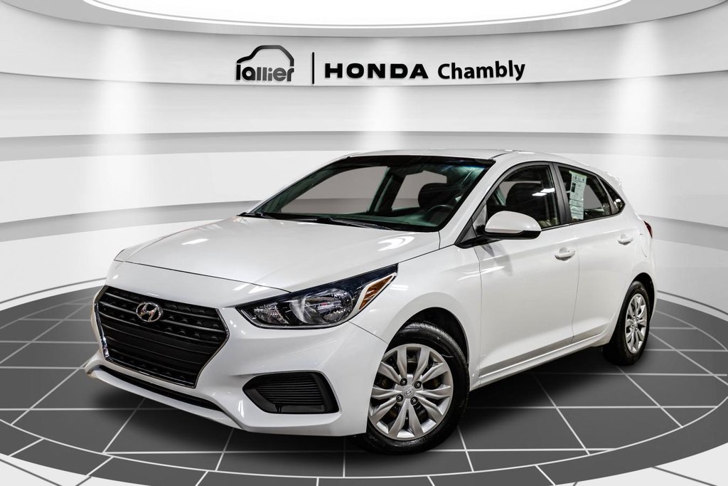 2020 Hyundai Accent Essential 5 portes IVT avec ensemble Confort in , Quebec - 1 - w1024h768px