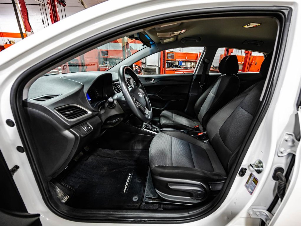 2020 Hyundai Accent Essential 5 portes IVT avec ensemble Confort in , Quebec - 18 - w1024h768px