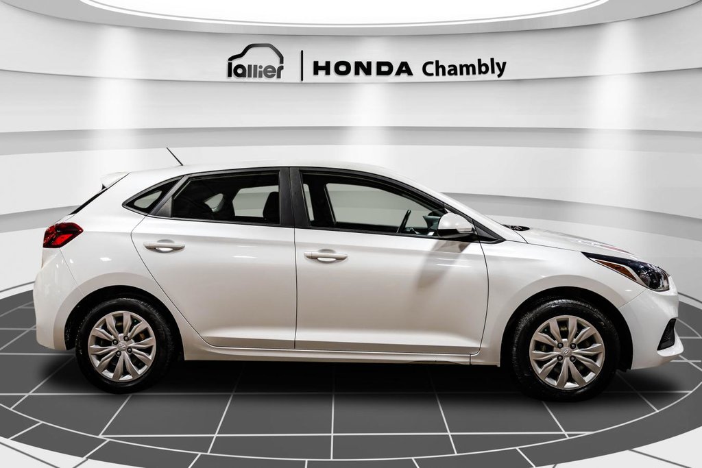 2020 Hyundai Accent Essential 5 portes IVT avec ensemble Confort in , Quebec - 8 - w1024h768px