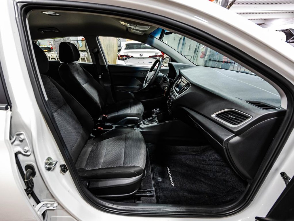 2020 Hyundai Accent Essential 5 portes IVT avec ensemble Confort in , Quebec - 17 - w1024h768px