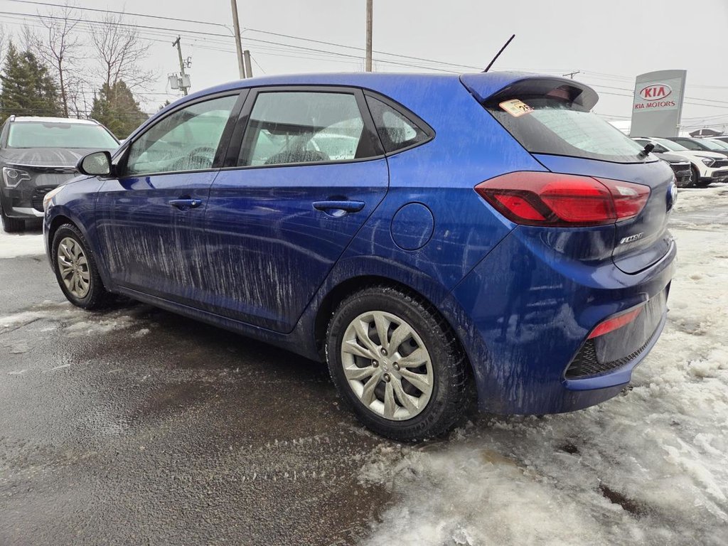 2020 Hyundai Accent ESSENTIAL | FWD | 1.6L | 1 PROPRIETAIRE | CARFAX CLEAN in , Quebec - 4 - w1024h768px