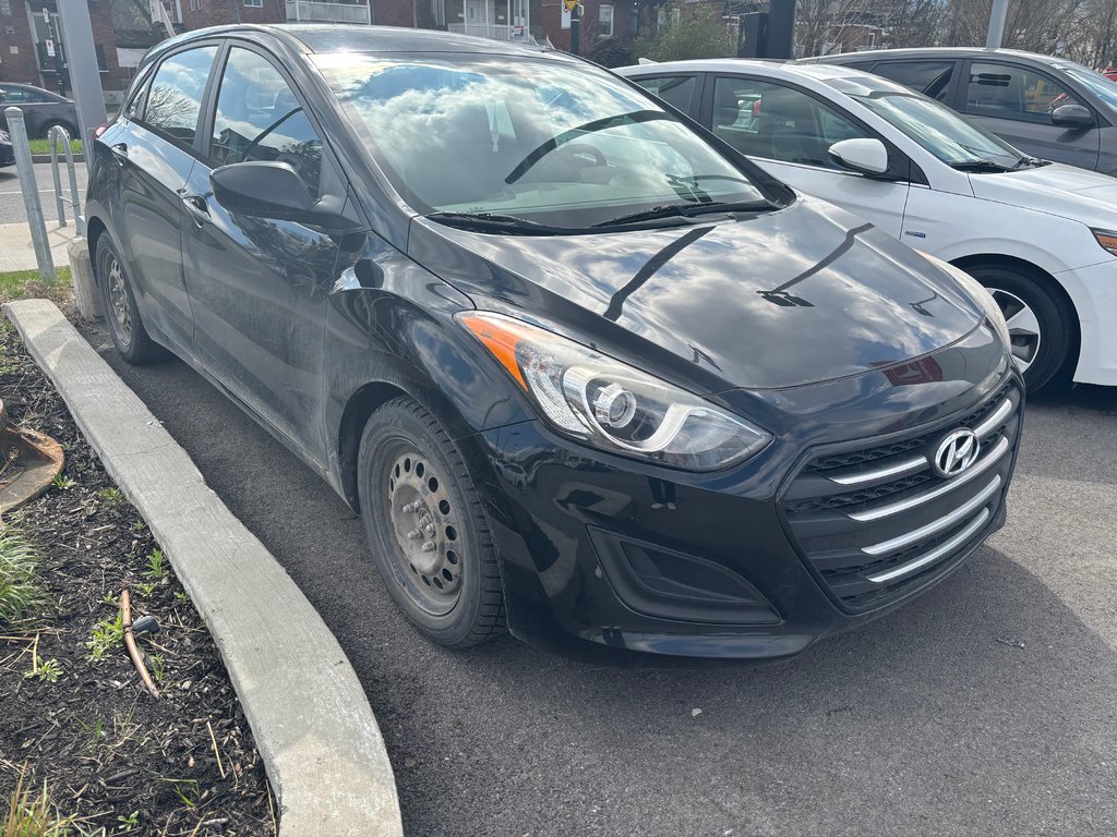 2016 Hyundai Elantra GT GL in Montréal, Quebec - 2 - w1024h768px