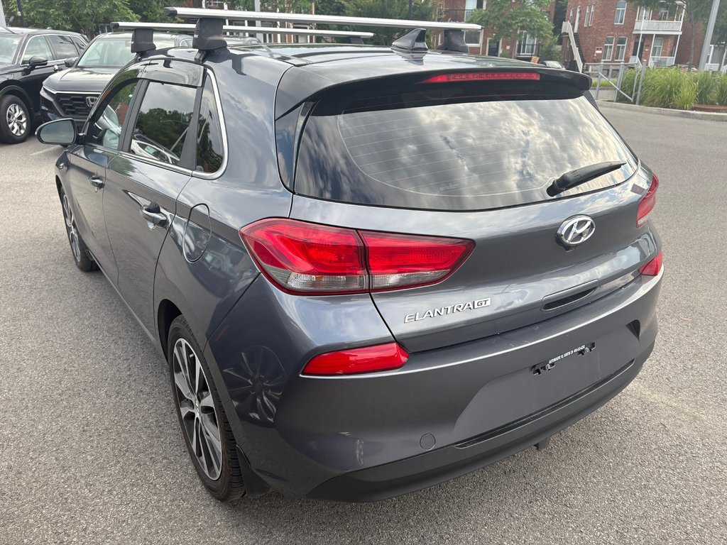 2019 Hyundai Elantra GT Luxury in Montréal, Quebec - 4 - w1024h768px