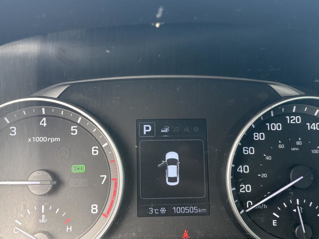 Hyundai Elantra GL  MAGS I  CARPLAY I SIEGES ET VOLANT CHAUFFANTS I CAMERA I SECURITE ACTIVE 2017 à Montréal, Québec - 8 - w1024h768px