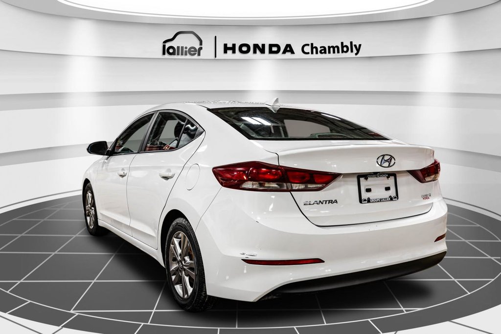 Hyundai Elantra GL SIEGES ET VOLANT CHAUFFANTS I CARPLAY I MAGS I CAMERA I SECURITE ACTIVE 2018 à Montréal, Québec - 5 - w1024h768px