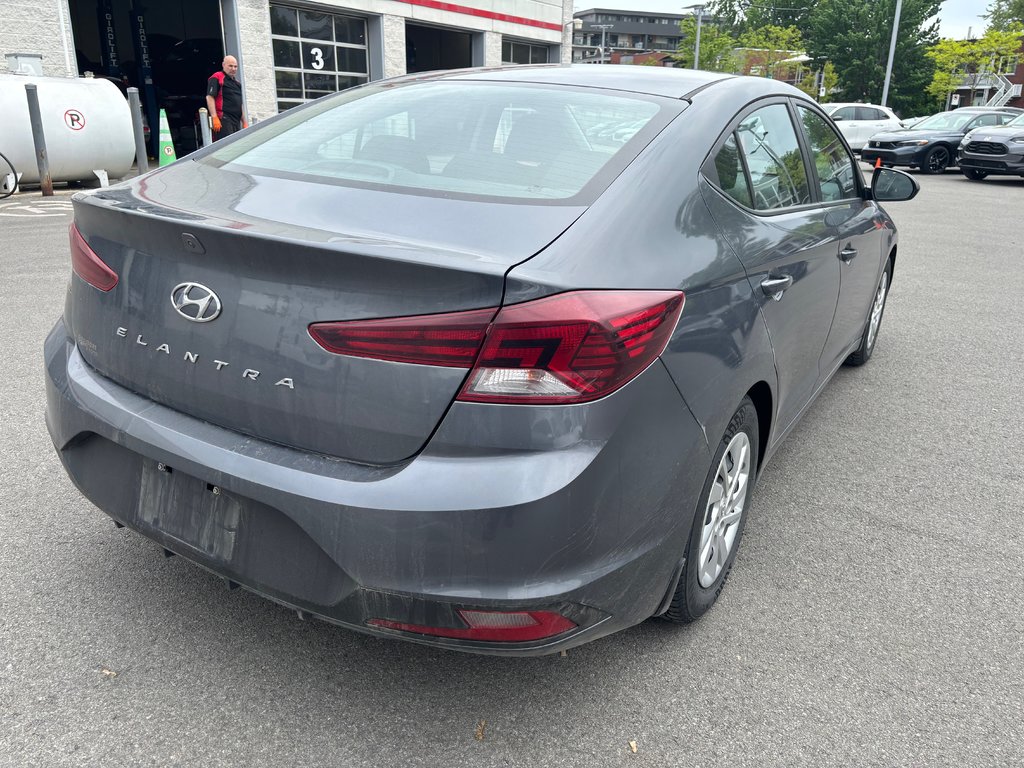 2020 Hyundai Elantra Essential in Montréal, Quebec - 3 - w1024h768px