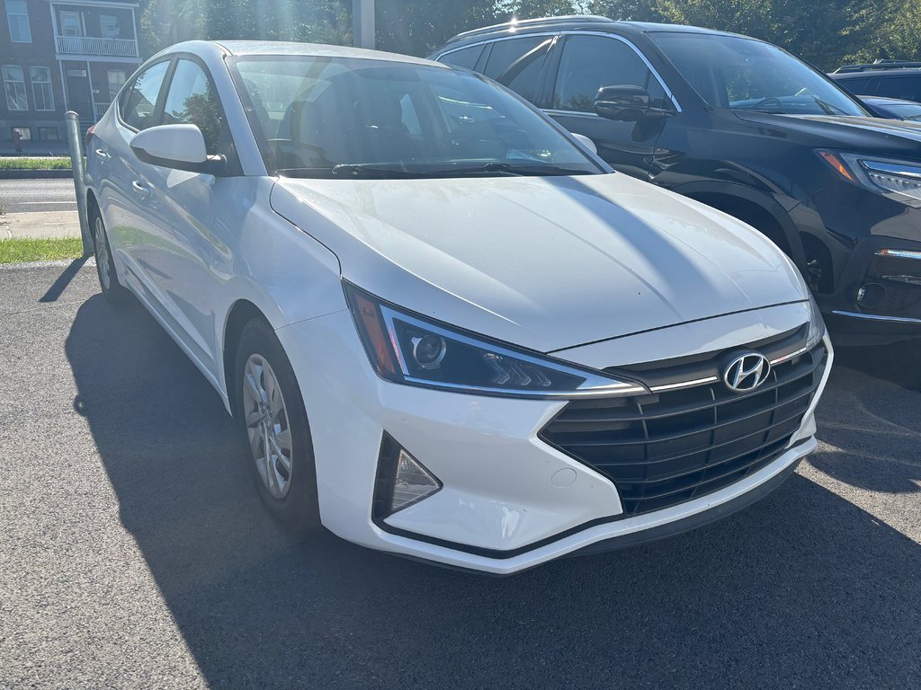 2020 Hyundai Elantra Essential in Montréal, Quebec - 2 - w1024h768px
