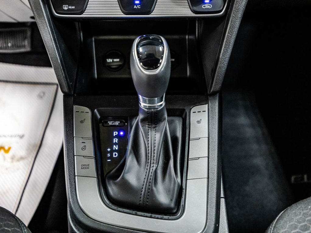 2020 Hyundai Elantra Preferred IVT in , Quebec - 24 - w1024h768px