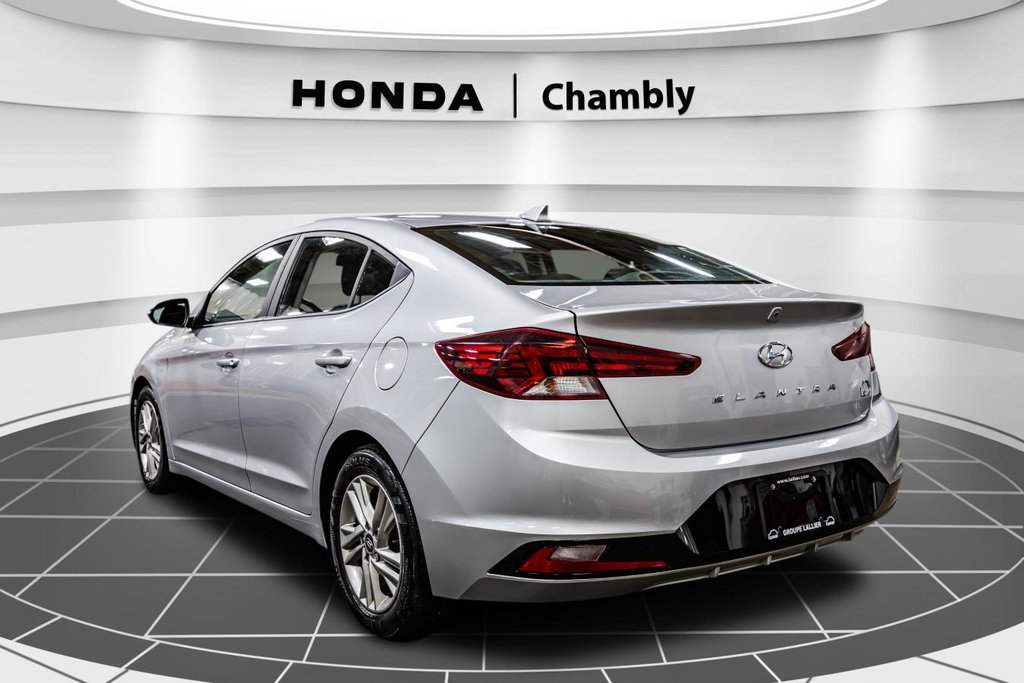 2020 Hyundai Elantra Preferred IVT in , Quebec - 5 - w1024h768px