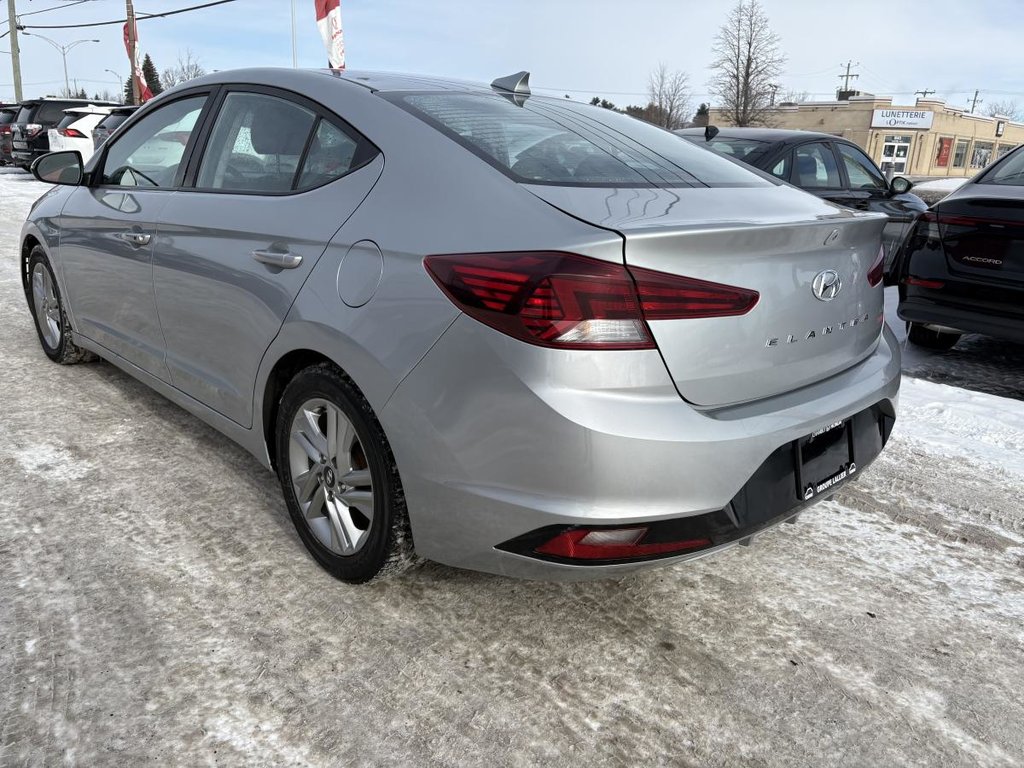 Hyundai Elantra Preferred w/Sun & Safety Package I 2020 à , Québec - 3 - w1024h768px