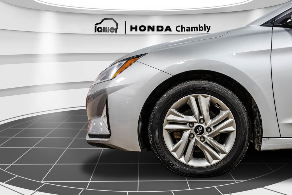 Hyundai Elantra Preferred w/Sun & Safety Package I 2020 à Montréal, Québec - 10 - w1024h768px