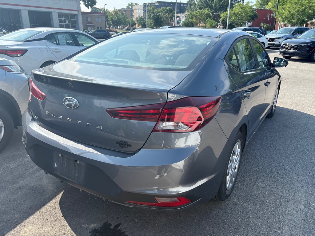 2020 Hyundai Elantra Essential in Montréal, Quebec - 3 - w1024h768px