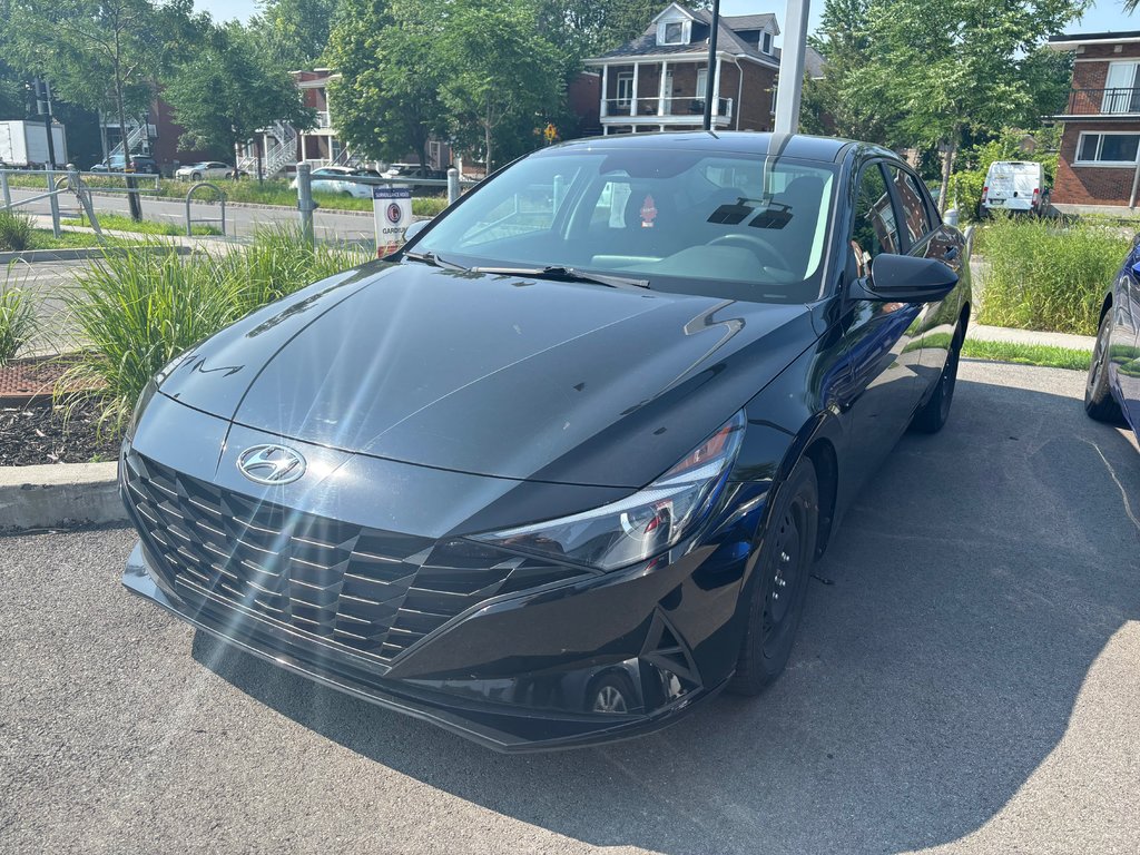 2021 Hyundai Elantra Essential in , Quebec - 2 - w1024h768px