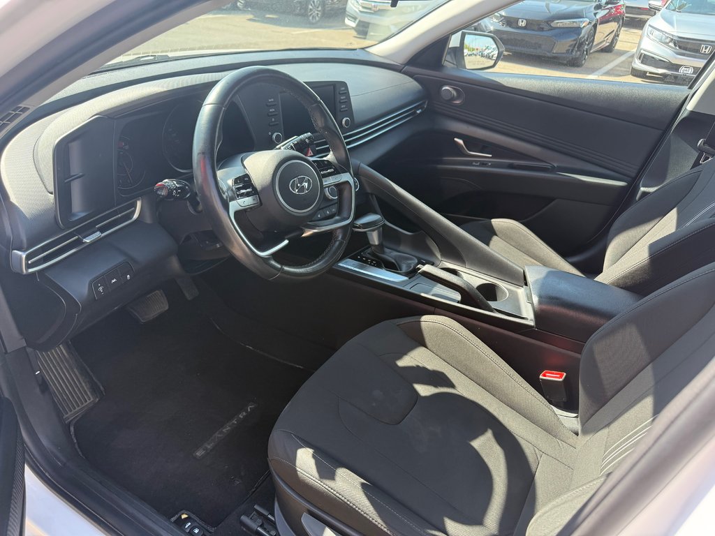 Hyundai Elantra Preferred 2021 à Lachenaie, Québec - 7 - w1024h768px