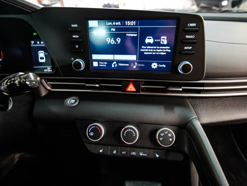 2022 Hyundai Elantra Preferred IVT | JAMAIS ACCIDENTÉ + UN SEUL PROPRIÉTAIRE | in , Quebec - 17 - w1024h768px