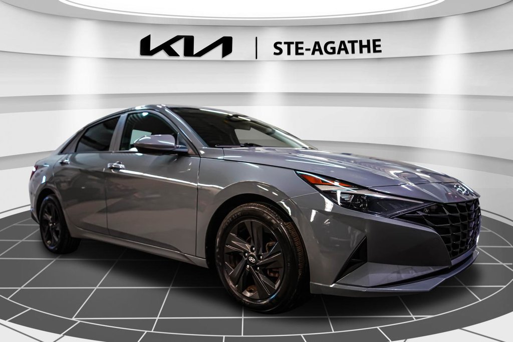 2022 Hyundai Elantra Preferred IVT | JAMAIS ACCIDENTÉ + UN SEUL PROPRIÉTAIRE | in , Quebec - 9 - w1024h768px