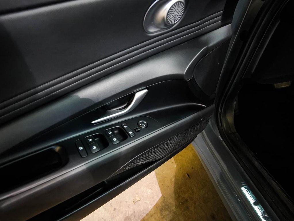 2022 Hyundai Elantra Preferred IVT | JAMAIS ACCIDENTÉ + UN SEUL PROPRIÉTAIRE | in , Quebec - 12 - w1024h768px