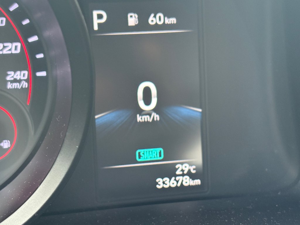 Hyundai Elantra Preferred 2022 à Montréal, Québec - 5 - w1024h768px