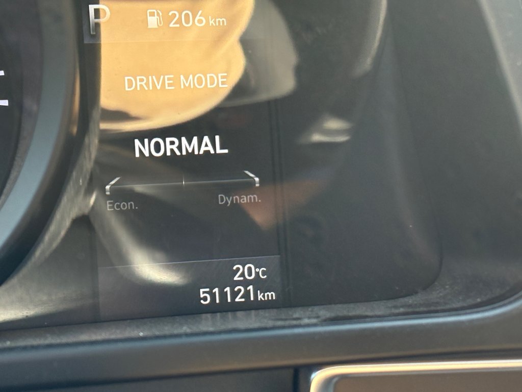 2023 Hyundai Elantra Preferred 1 proprio jamais accidenté in , Quebec - 7 - w1024h768px