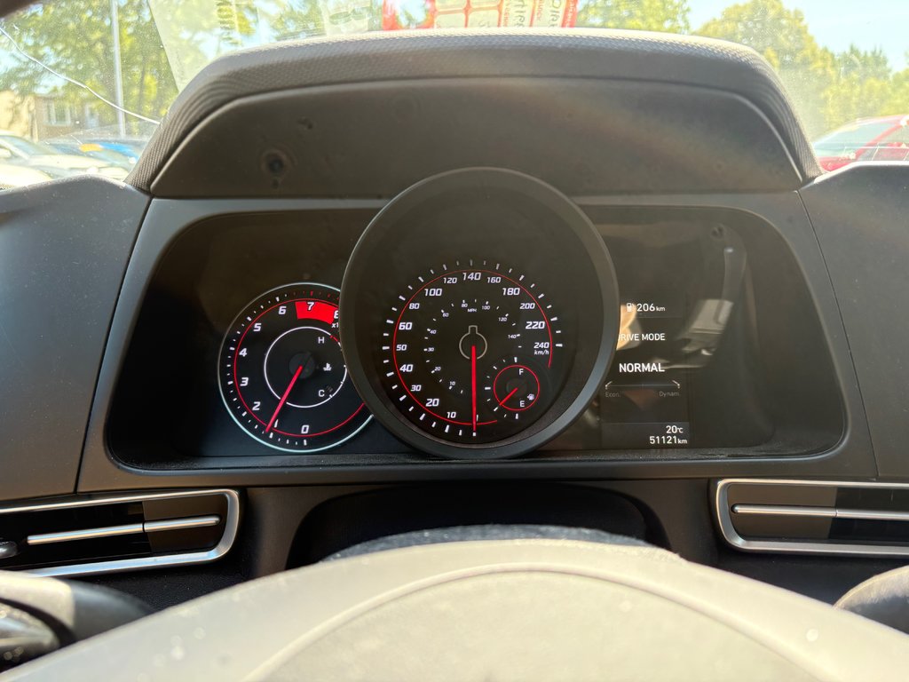 2023 Hyundai Elantra Preferred 1 proprio jamais accidenté in , Quebec - 6 - w1024h768px