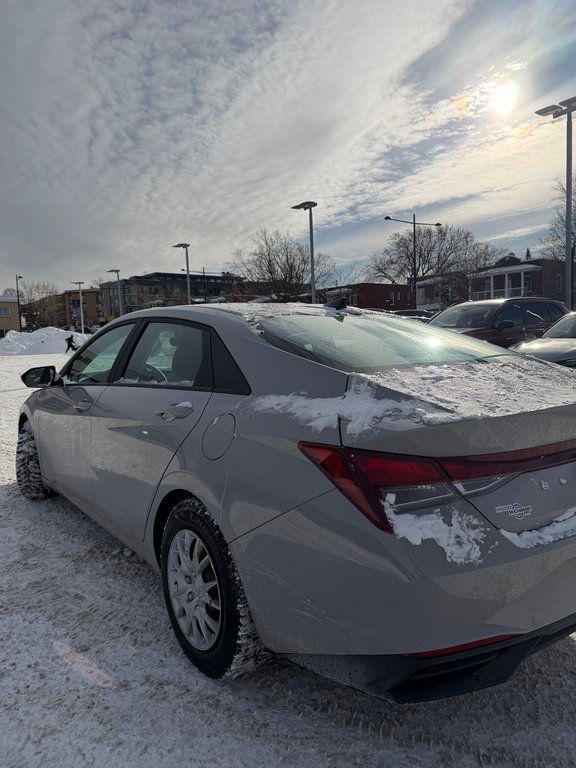 2023 Hyundai Elantra Essential in , Quebec - 4 - w1024h768px
