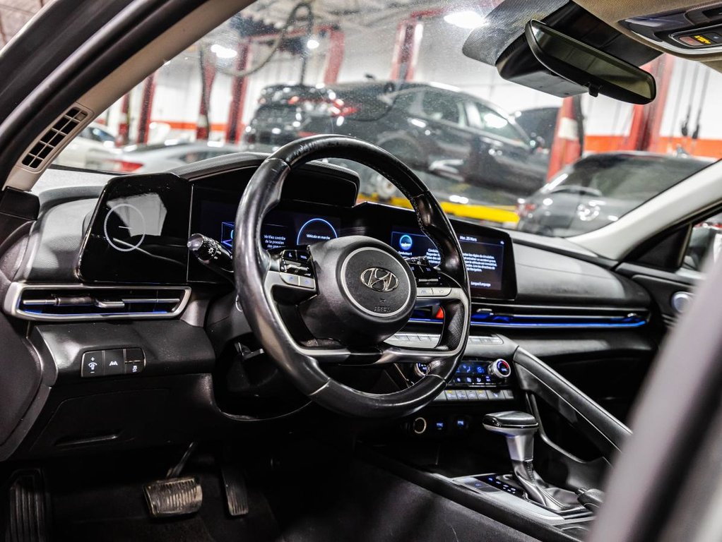 Hyundai Elantra Preferred ENS TECH I FREINS NEUFS AUX 4 ROUES I CARPLAY I MAGS I SIEGES ET VOLANT CHAUFFANTS I 2023 à Montréal, Québec - 21 - w1024h768px