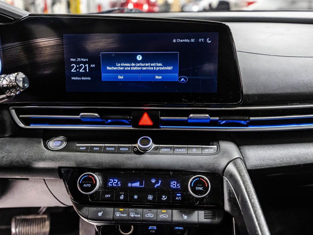 Hyundai Elantra Preferred ENS TECH I FREINS NEUFS AUX 4 ROUES I CARPLAY I MAGS I SIEGES ET VOLANT CHAUFFANTS I 2023 à Montréal, Québec - 25 - w1024h768px