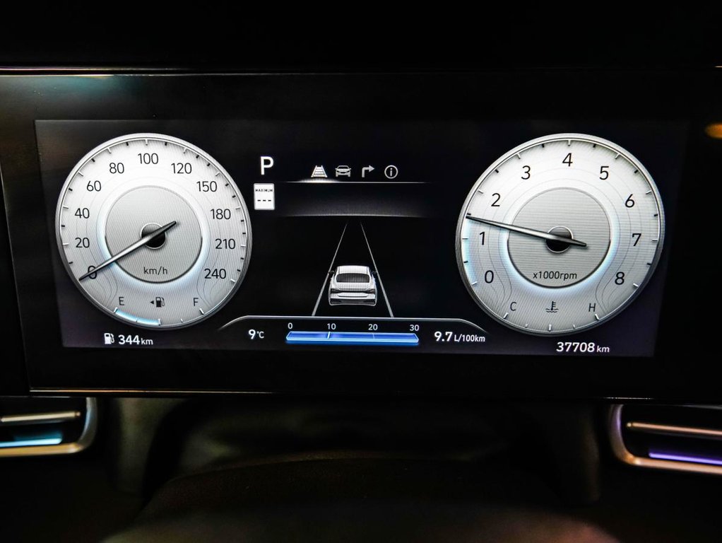 2024 Hyundai Elantra PREFERRED | AUTOMATIQUE | JAMAIS ACCIDENTÉ | TOIT | CARPLAY in , Quebec - 10 - w1024h768px