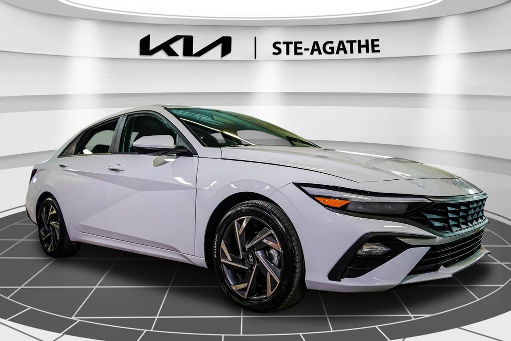 2024 Hyundai Elantra PREFERRED | AUTOMATIQUE | JAMAIS ACCIDENTÉ | TOIT | CARPLAY in , Quebec - 9 - w1024h768px