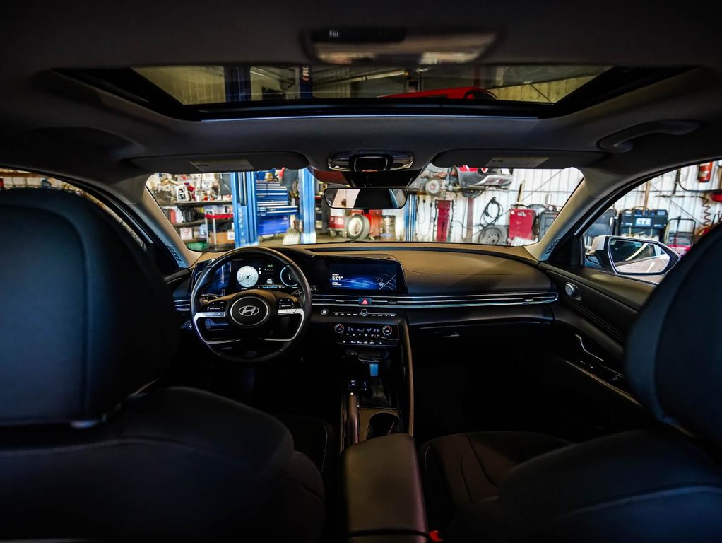 2024 Hyundai Elantra PREFERRED | AUTOMATIQUE | JAMAIS ACCIDENTÉ | TOIT | CARPLAY in , Quebec - 15 - w1024h768px