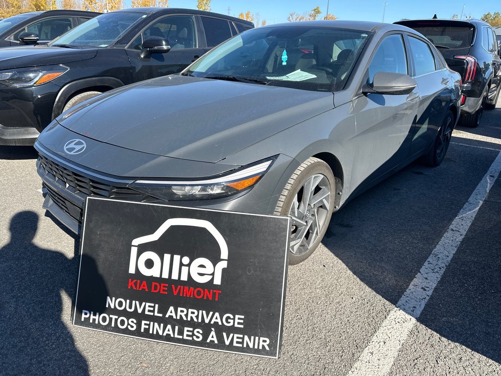2025 Hyundai Elantra Luxury in Montréal, Quebec - 1 - w1024h768px