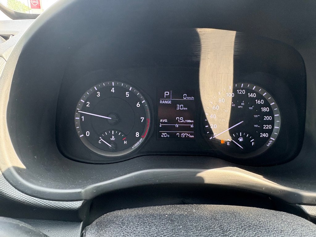 Hyundai Kona Essential 72 000 km seulement 2018 à Lachenaie, Québec - 4 - w1024h768px