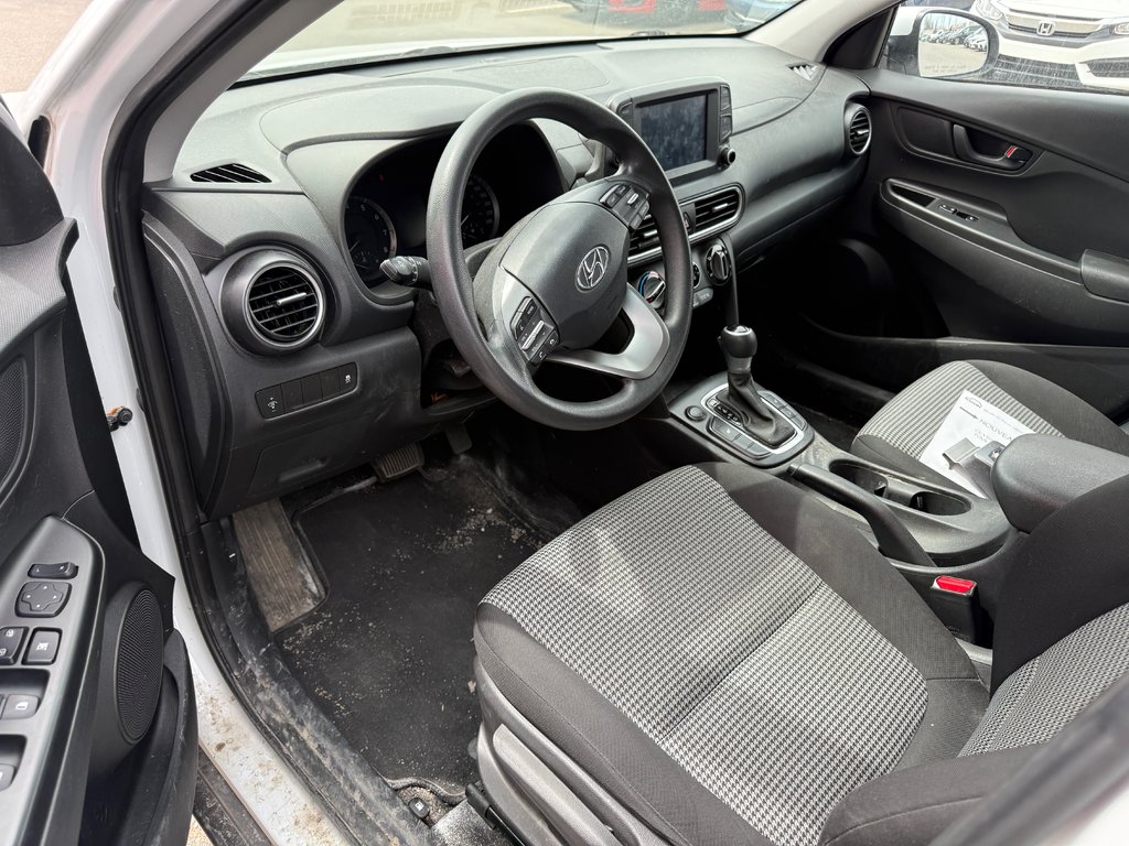 2020 Hyundai Kona Essential in Lachenaie, Quebec - 5 - w1024h768px